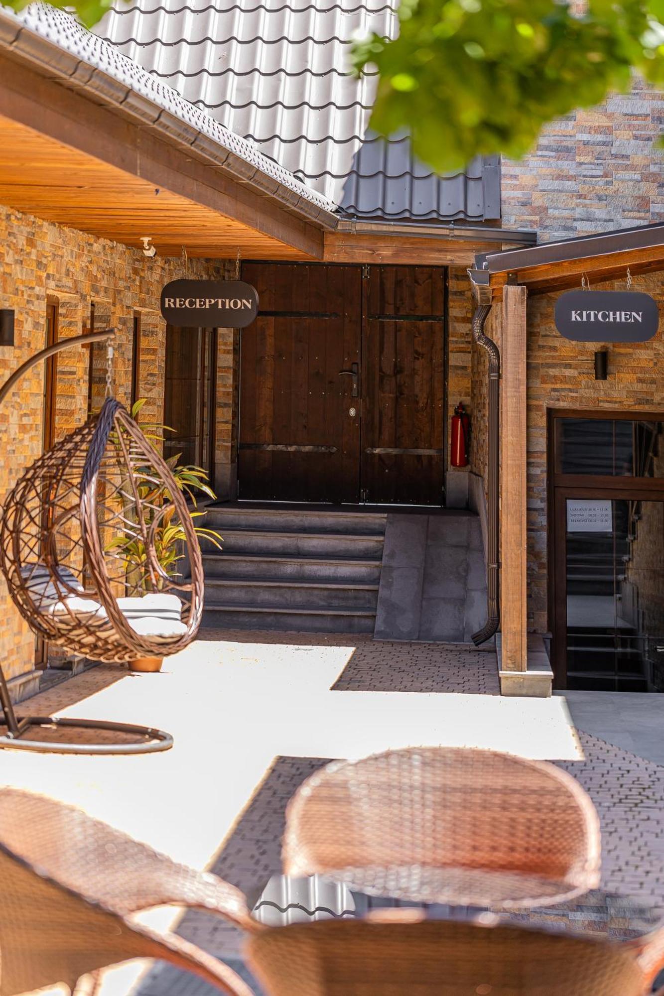 Boutique Living Hotel Erywań Zewnętrze zdjęcie