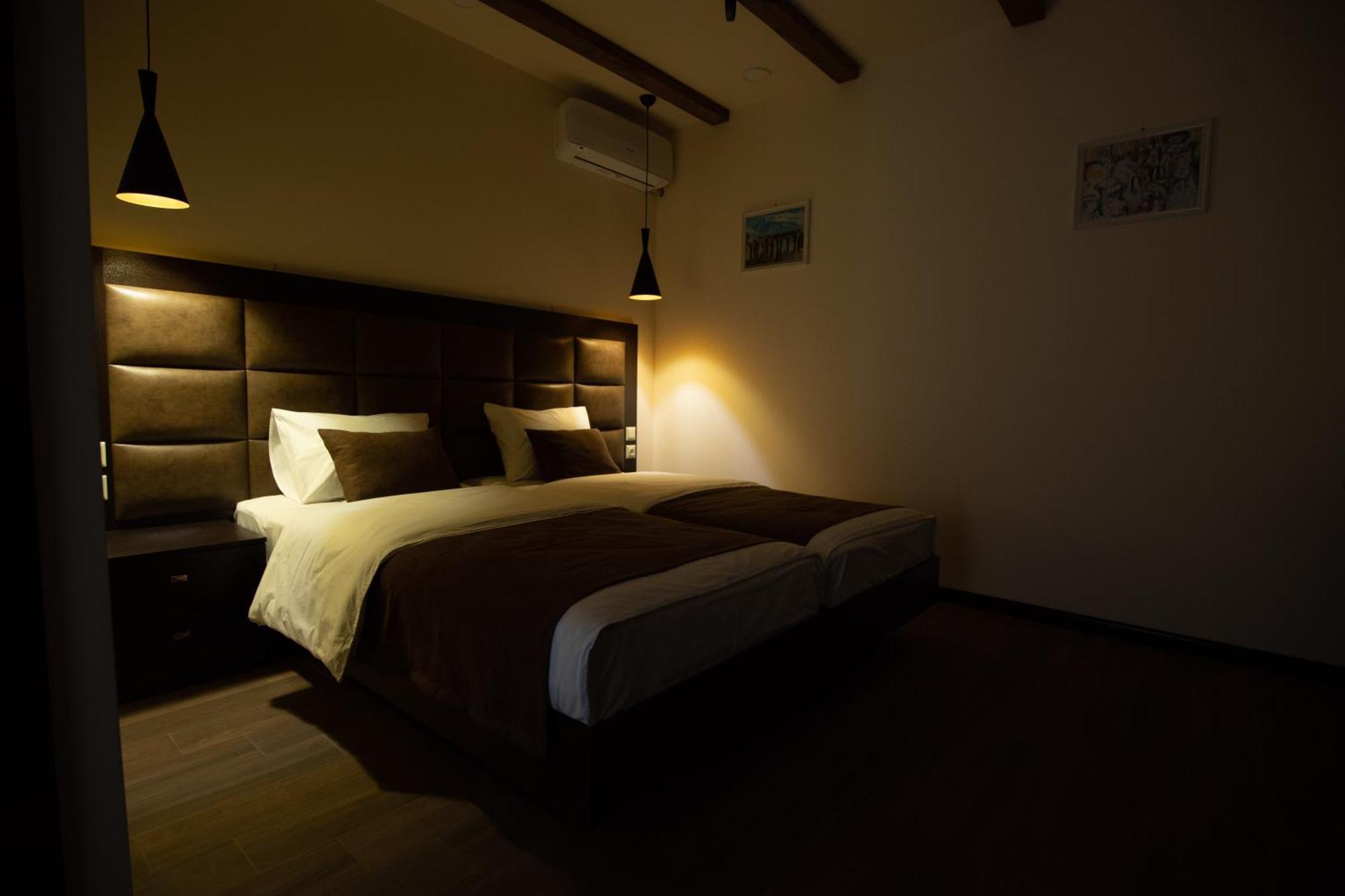 Boutique Living Hotel Erywań Zewnętrze zdjęcie