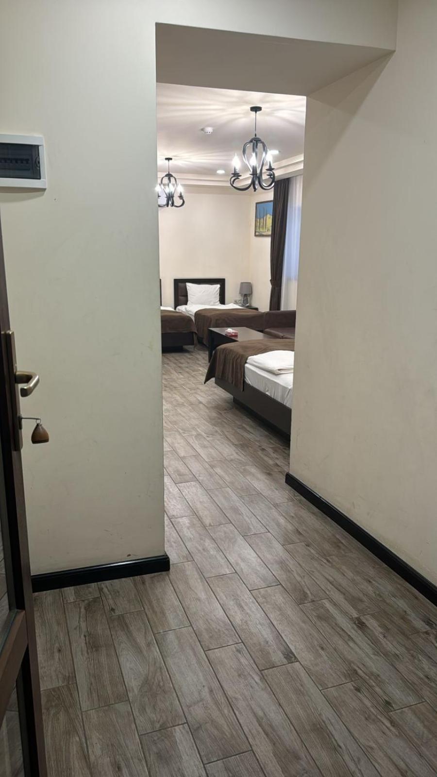 Boutique Living Hotel Erywań Zewnętrze zdjęcie
